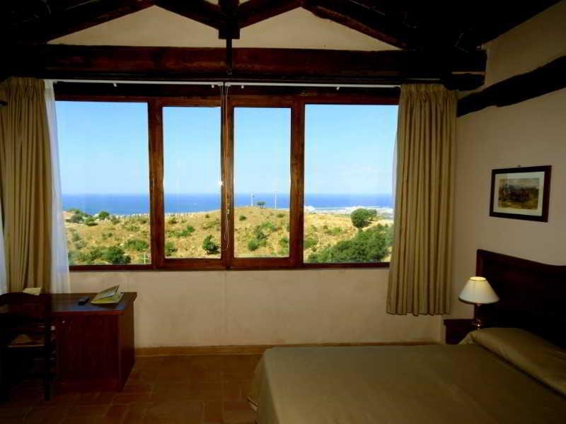 צ'יוויטווקיה Hotel Tenuta Dell'Argento Resort מראה חיצוני תמונה