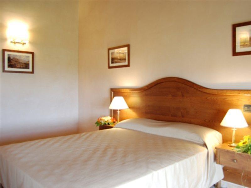צ'יוויטווקיה Hotel Tenuta Dell'Argento Resort מראה חיצוני תמונה